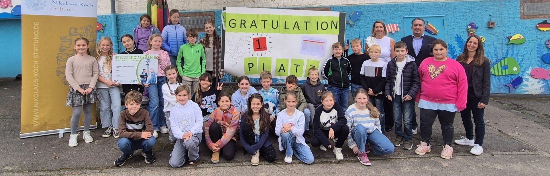 Foto3: Gewinnerschule des E-Waste Race
