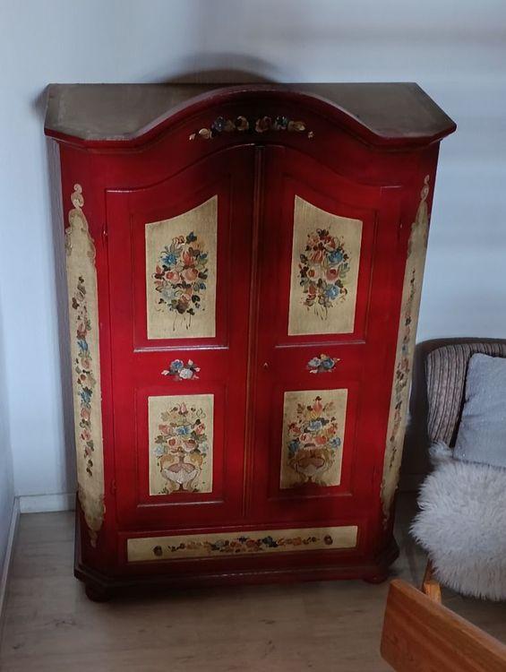 Bild: Wunderschöne antike Möbel 