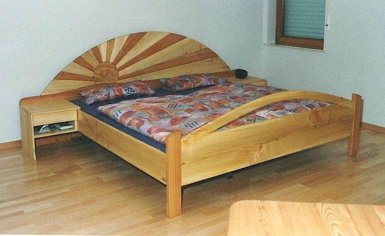 Bild: DESIGNER DOPPELBETT ****  MASSIVHOLZ vom Schreiner - ein echtes UNIKAT