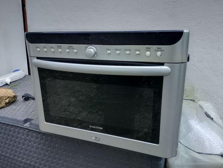 Bild: Ofen / Microwelle zu verschenken